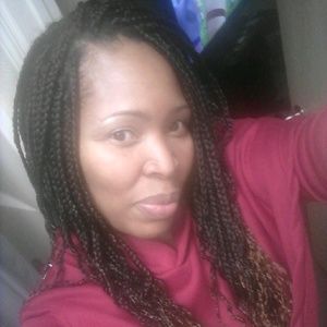 Meet your Posher, Cassandra